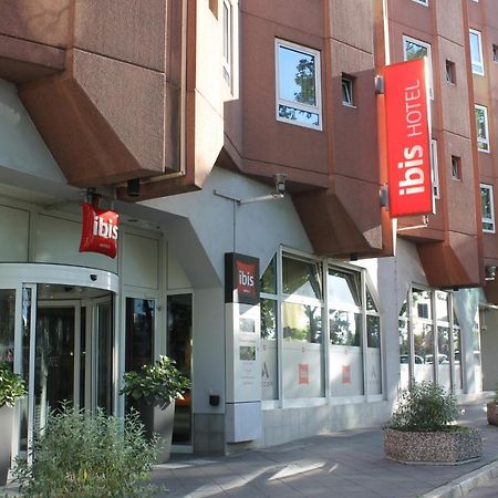 Hotel Ibis Frankfurt Centrum Fráncfort del Meno Exterior foto