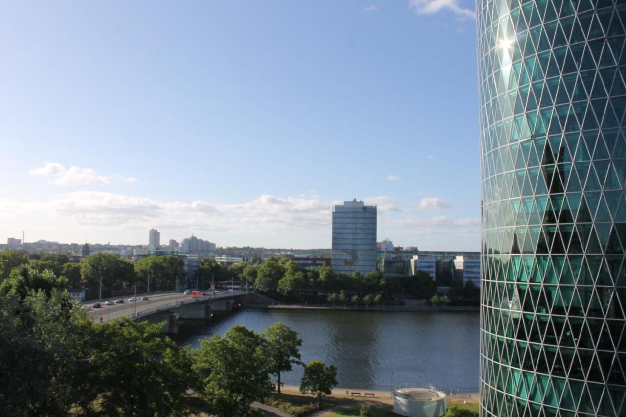 Hotel Ibis Frankfurt Centrum Fráncfort del Meno Exterior foto