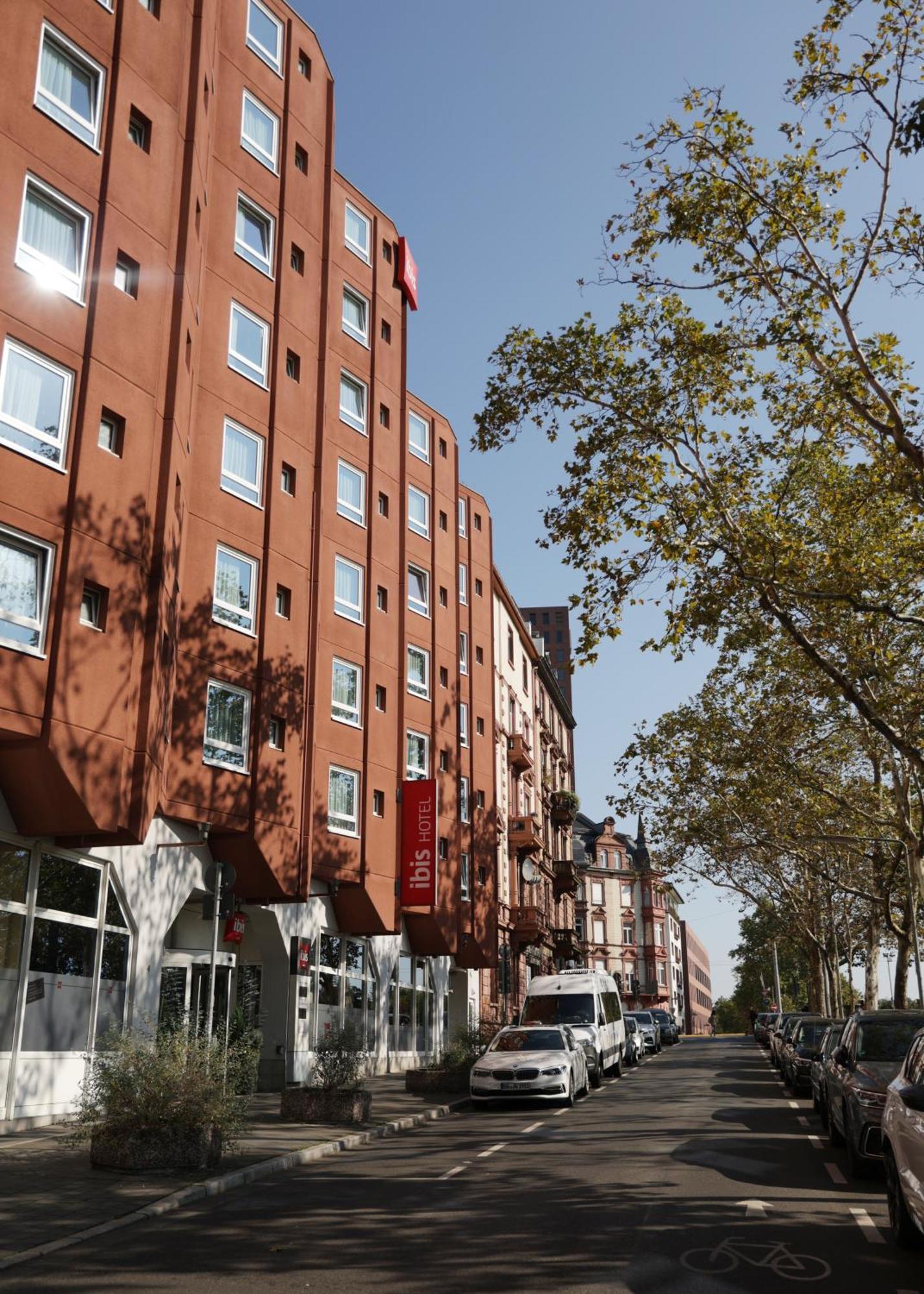 Ibis Frankfurt Centrum Fráncfort del Meno Exterior foto