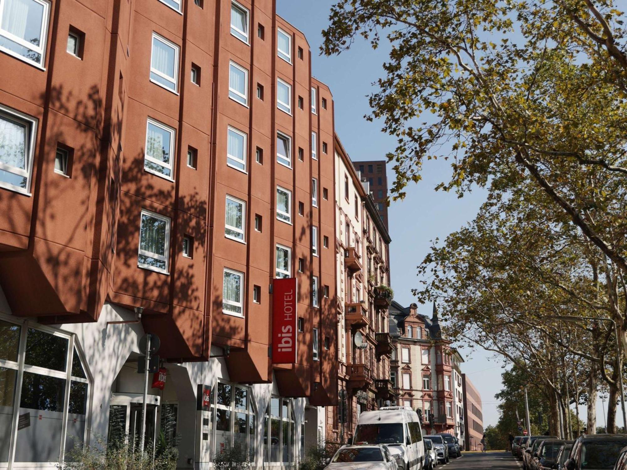 Ibis Frankfurt Centrum Fráncfort del Meno Exterior foto