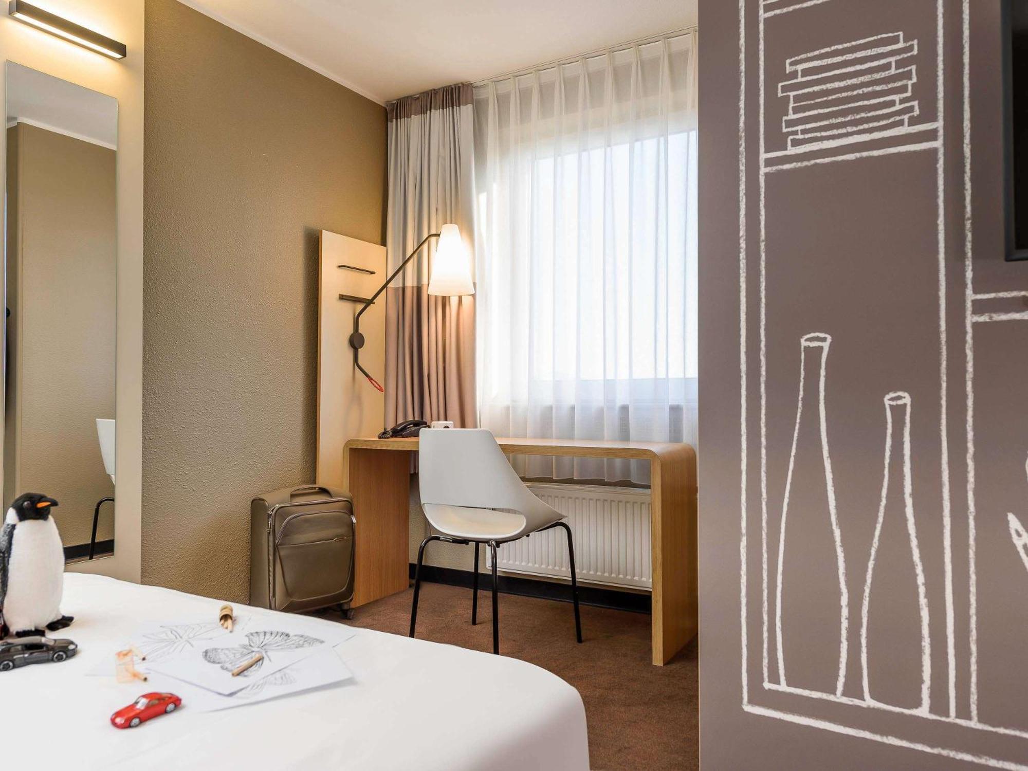Ibis Frankfurt Centrum Fráncfort del Meno Exterior foto
